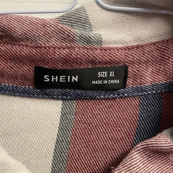 💕 2 For $10 SHEIN Men’s Plaid Casual Button-Up Shirt Size XL - Picture 3 of 3